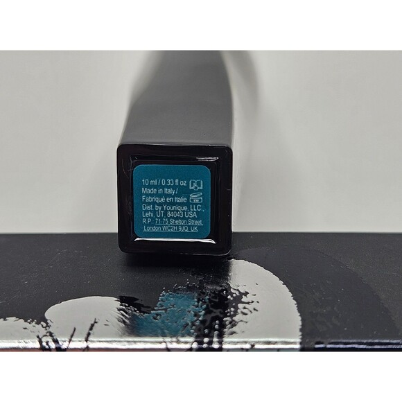 Younique Moodstruck Epic Twisted Mascara - Teal - Picture 2 of 6